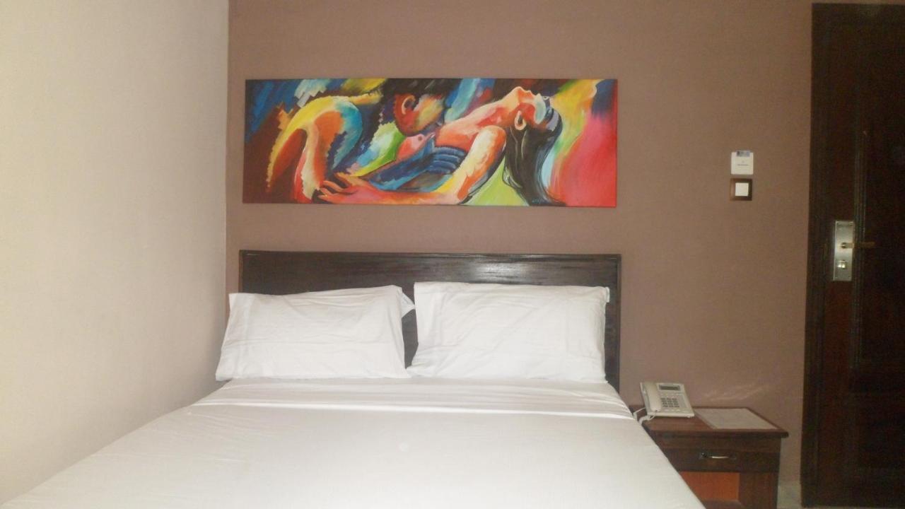 Benin City Center Hotel Cotonou Exterior foto
